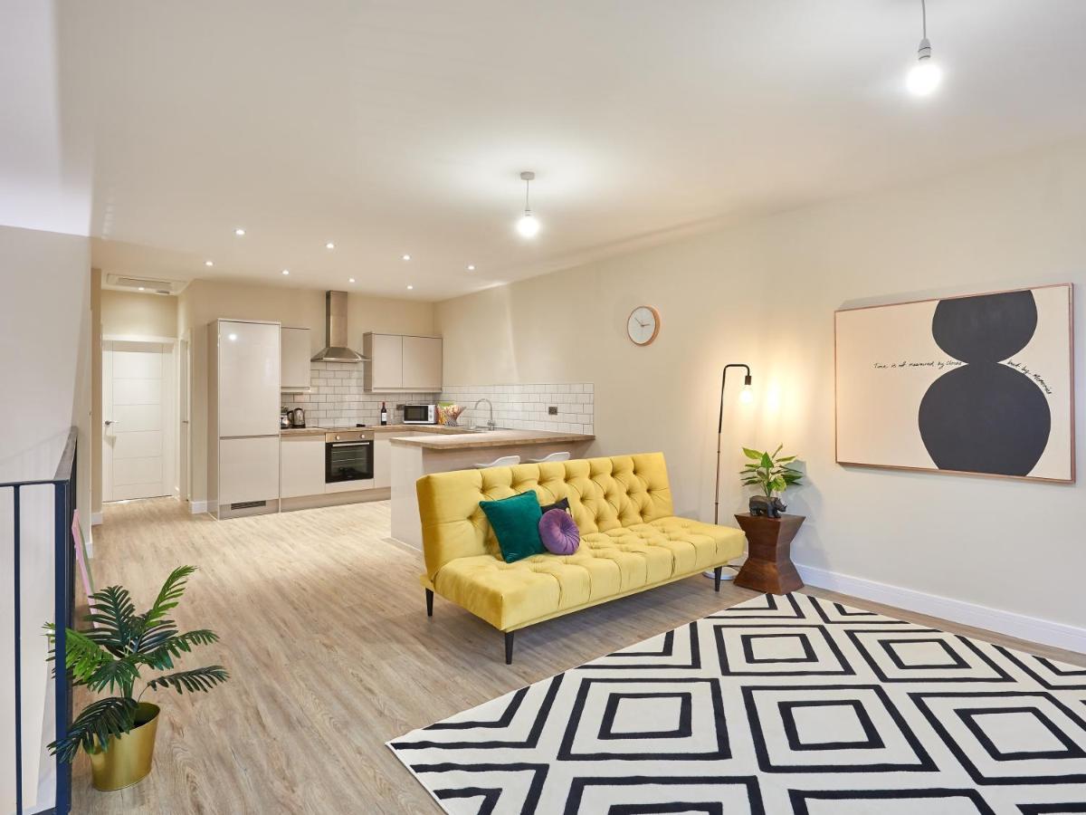 Two Bedroom Apartment By Jlj Apartments & Serviced Accommodation Birmingham - Mantella Lofts Extérieur photo