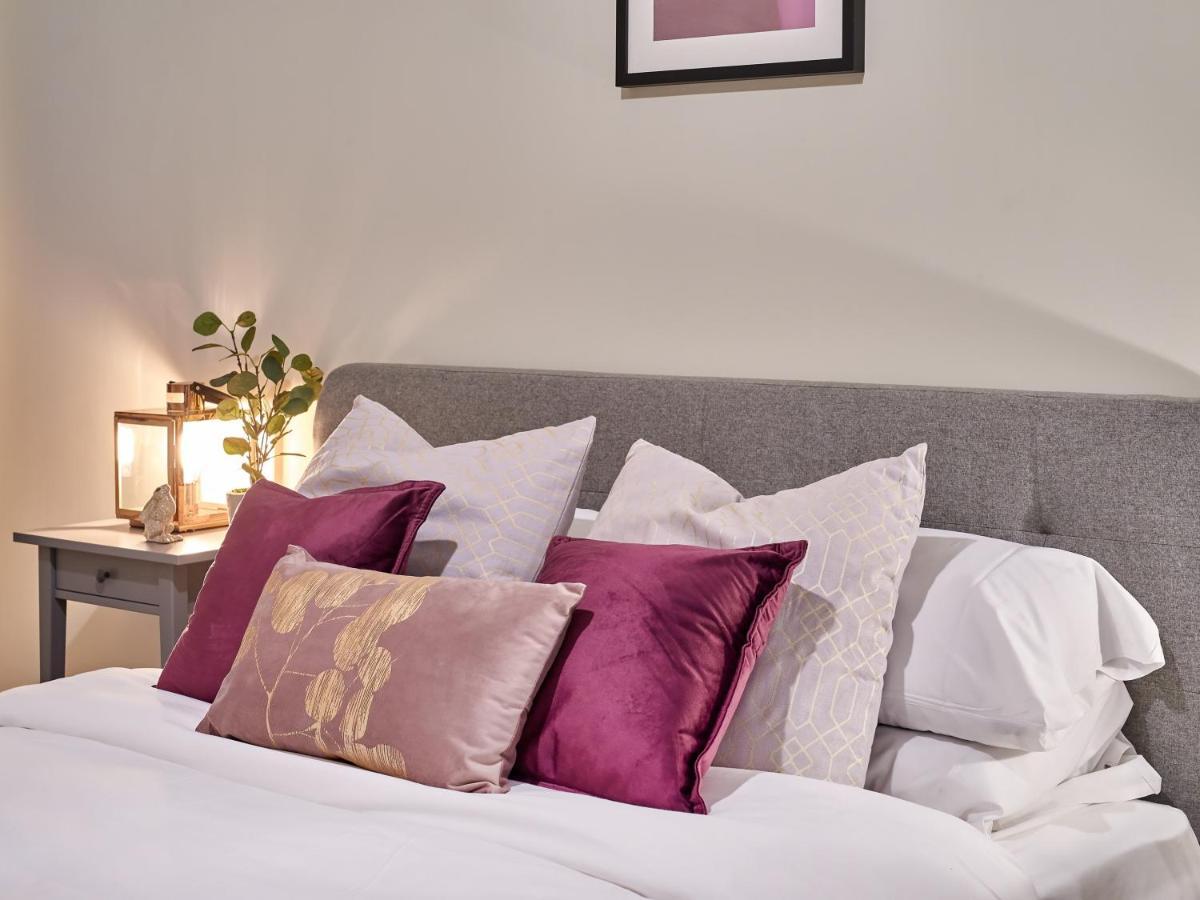 Two Bedroom Apartment By Jlj Apartments & Serviced Accommodation Birmingham - Mantella Lofts Extérieur photo
