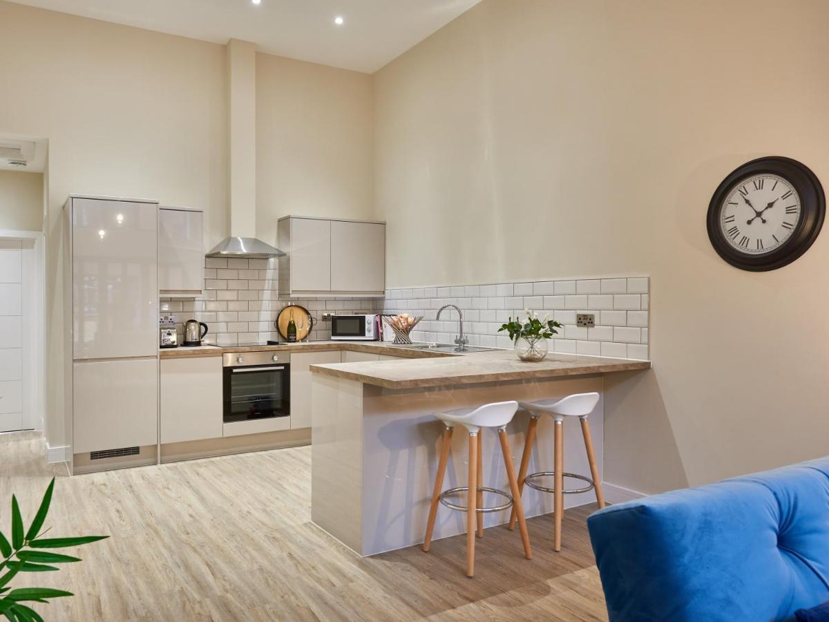 Two Bedroom Apartment By Jlj Apartments & Serviced Accommodation Birmingham - Mantella Lofts Extérieur photo